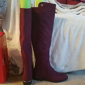 SALE🔥GUESS knee high burgundy boots